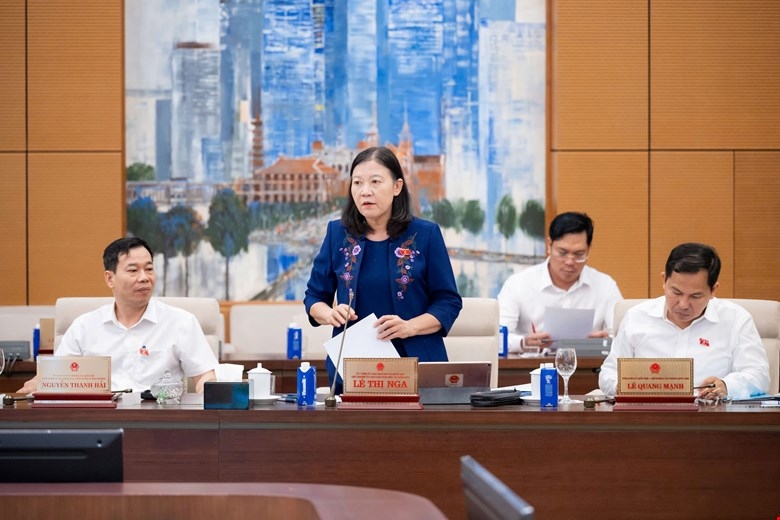 "Phụ huynh và học sinh còn băn khoăn về lựa chọn tổ hợp môn từ lớp 10"